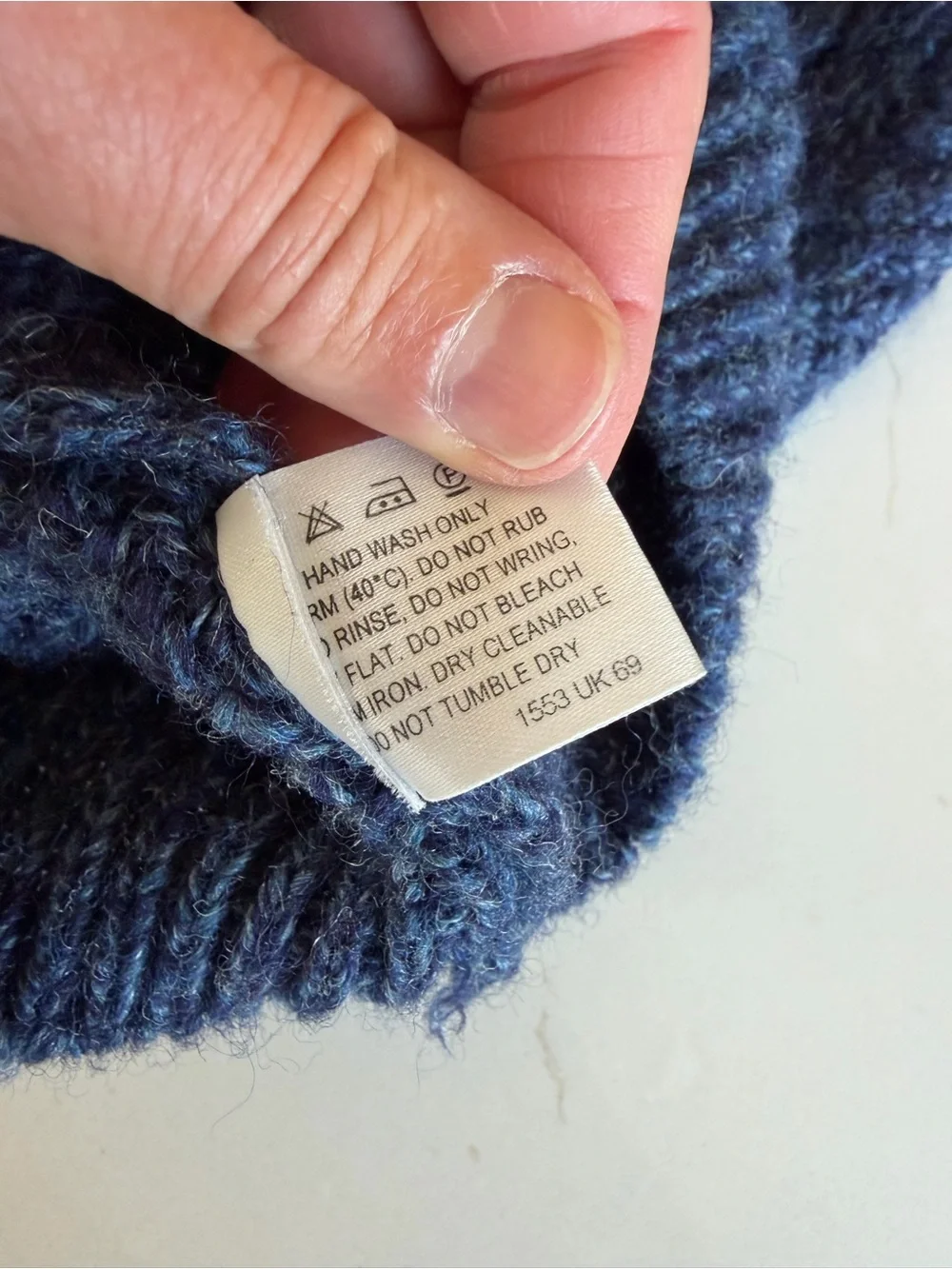 Vintage Highland Home Industries Pure New Wool Scotland CableKnit Crewneck / LG